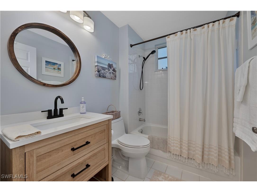 7058 Barrington Circle #102 Naples FL 34108 225072018 image14