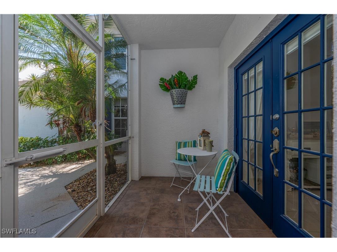 7058 Barrington Circle #102 Naples FL 34108 225072018 image17