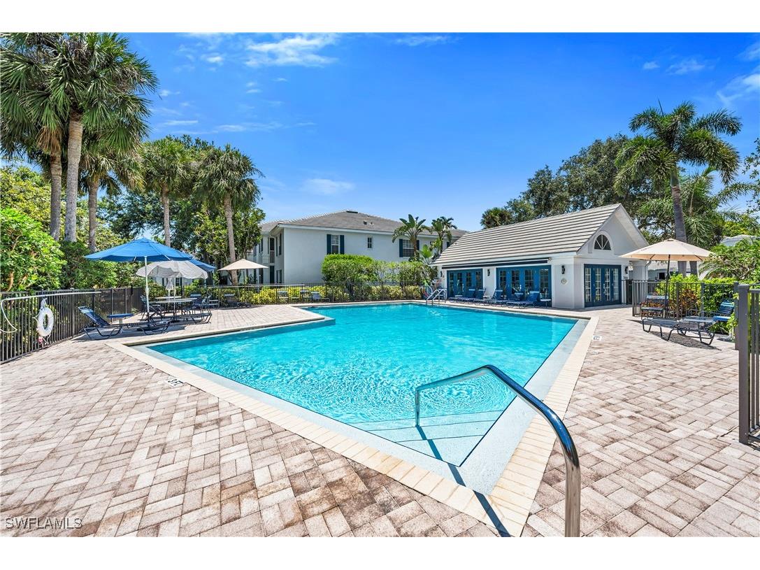 7058 Barrington Circle #102 Naples FL 34108 225072018 image19