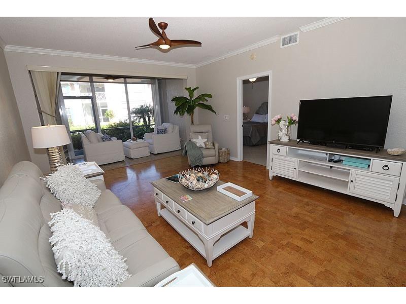 7058 Barrington Circle #102 Naples FL 34108 225084712 image1