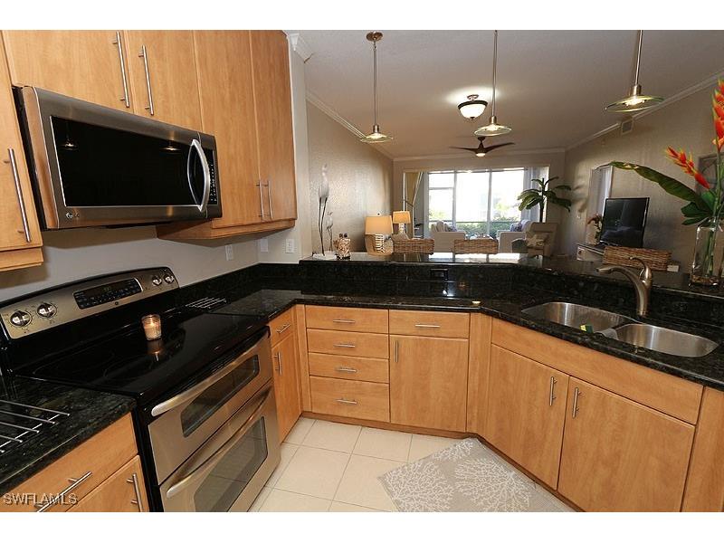 7058 Barrington Circle #102 Naples FL 34108 225084712 image5