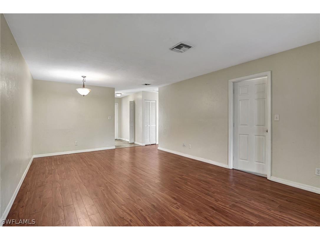 706 111th Avenue N Naples FL 34108 226009683 image4