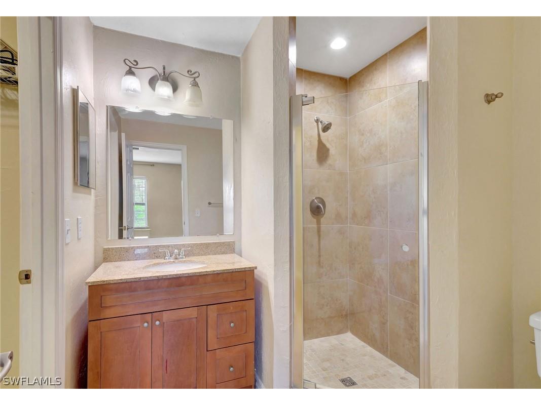 706 111th Avenue N Naples FL 34108 226009683 image5