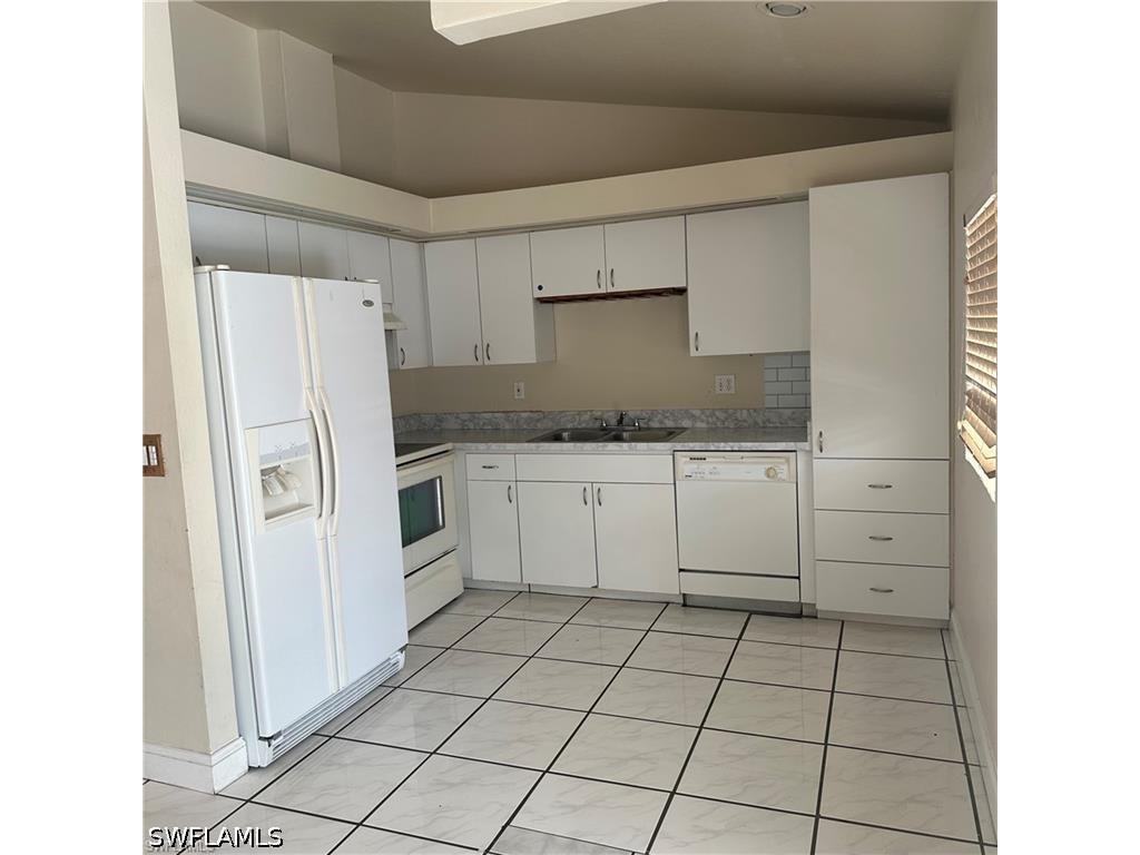 706 Arianne Court Lehigh Acres FL 33936 226012920 image9