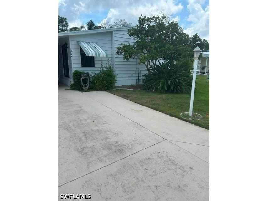 706 Charlemagne Boulevard Naples FL 34112 226019519 image2