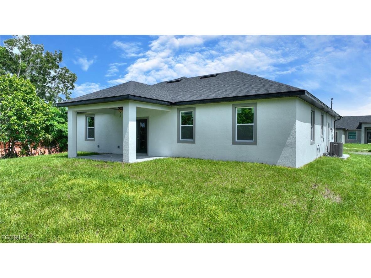 706 Coolidge Avenue Lehigh Acres FL 33936 2025002393 image25