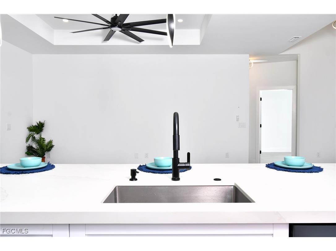 706 Coolidge Avenue Lehigh Acres FL 33936 2025002393 image8