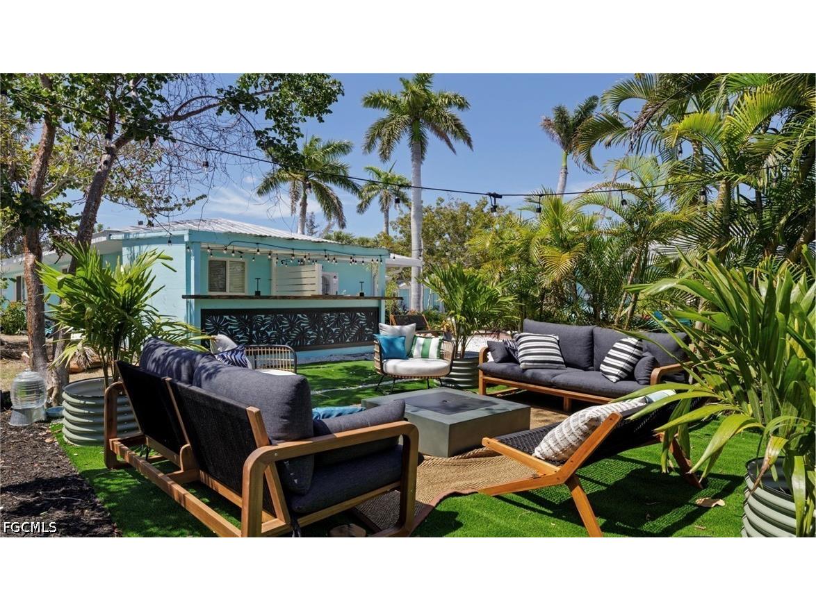 706 Donax Street Sanibel FL 33957 2026014066 image4