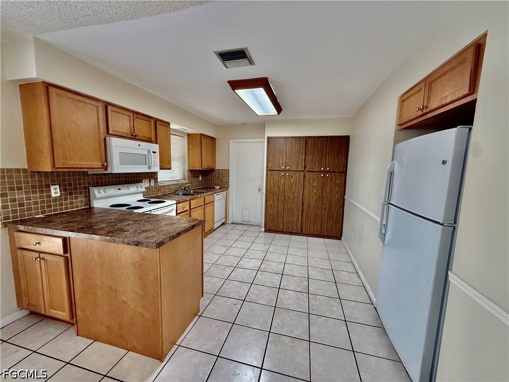 706 E 3rd Street Lehigh Acres FL 33936 2026022989 image8