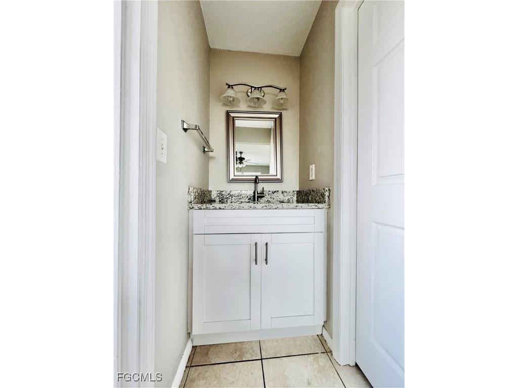 706 SE 13th Court #J Cape Coral FL 33990 2025025698 image16