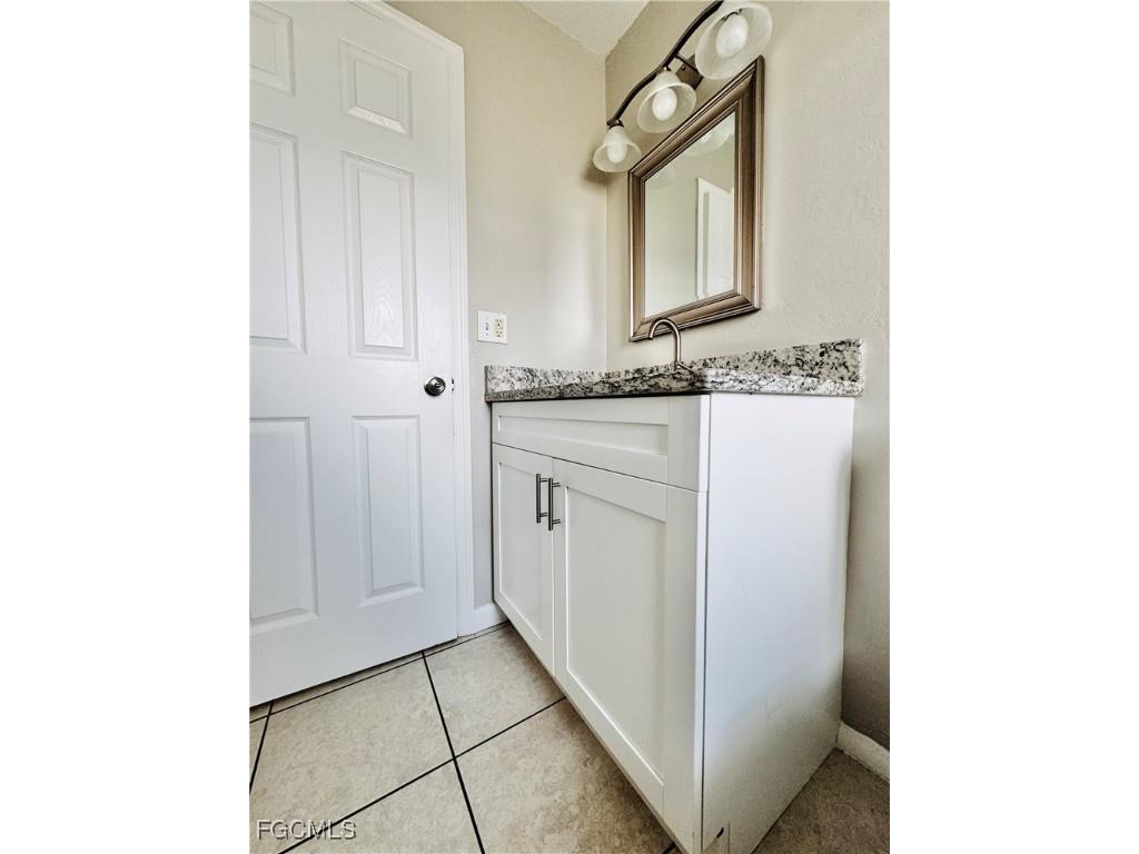 706 SE 13th Court #J Cape Coral FL 33990 2025025698 image23