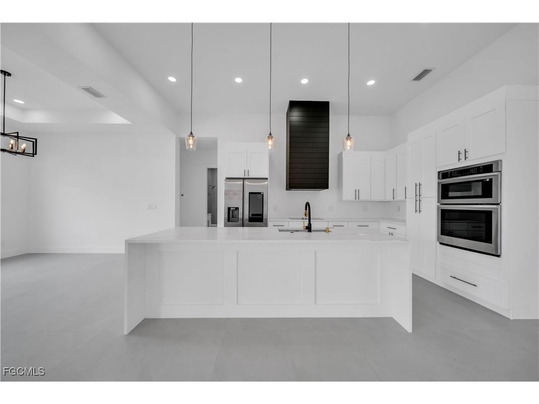 706 SW 28th Street Cape Coral FL 33914 2025005337 image16