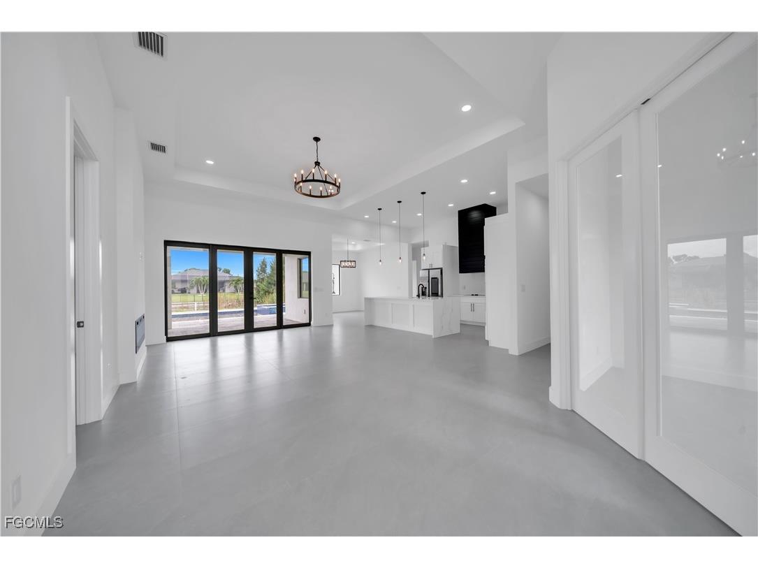 706 SW 28th Street Cape Coral FL 33914 2025005337 image21