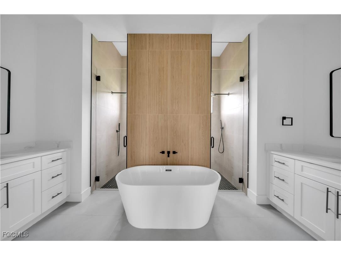 706 SW 28th Street Cape Coral FL 33914 2025005337 image25