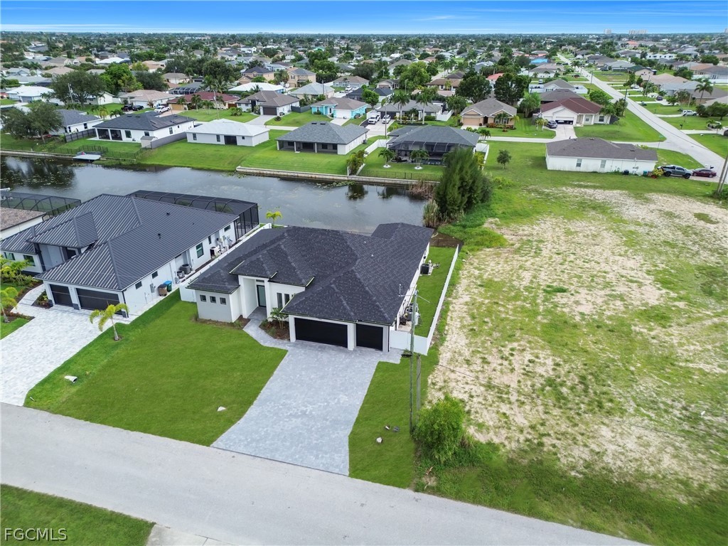 706 SW 28th Street Cape Coral FL 33914 2026010777 image1