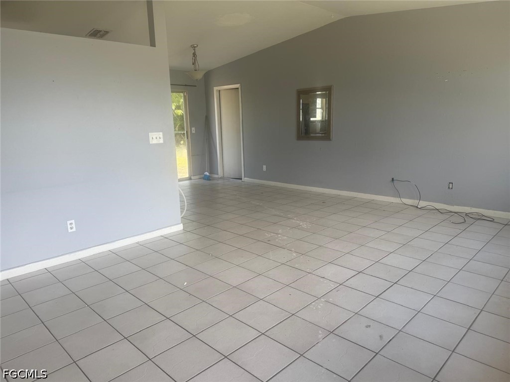 706 SW 31st Street Cape Coral FL 33914 2026029954 image2