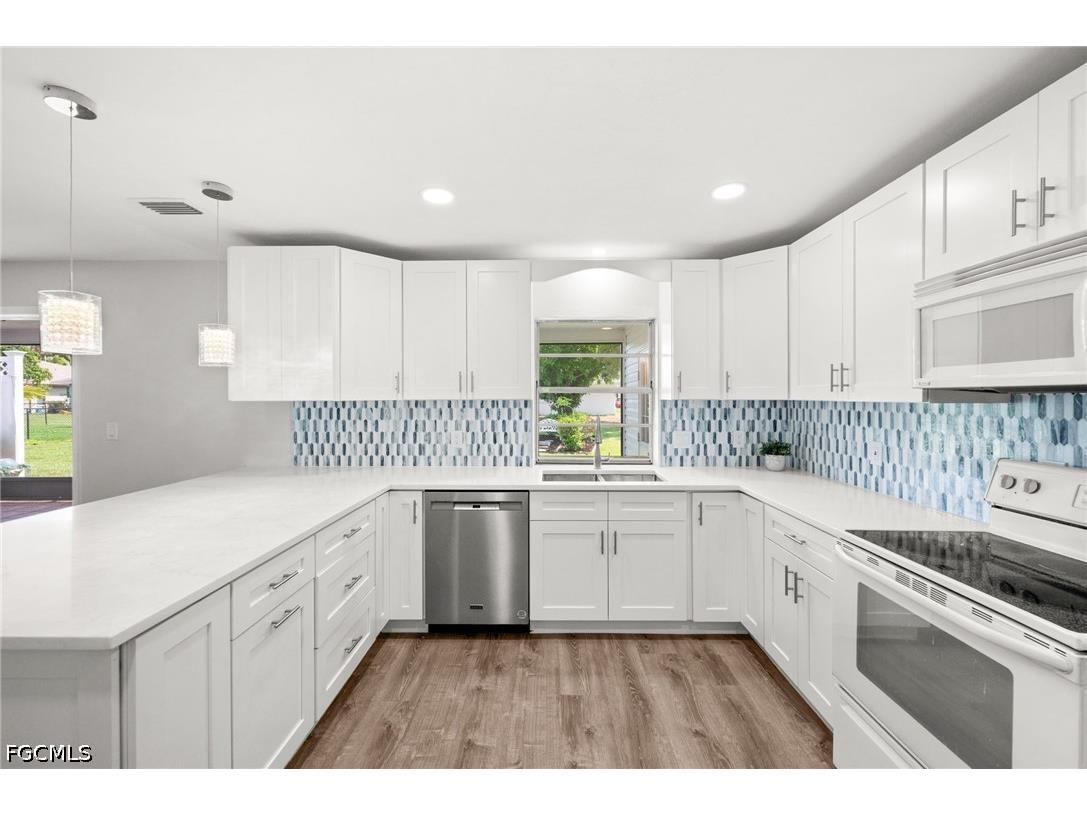 706 SW 51st Terrace Cape Coral FL 33914 2026015727 image9