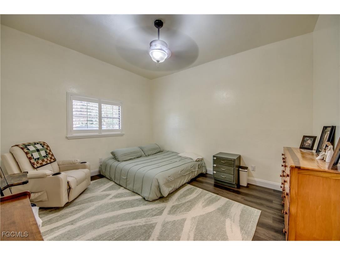 706 SW 6th Street Cape Coral FL 33991 2025022991 image25