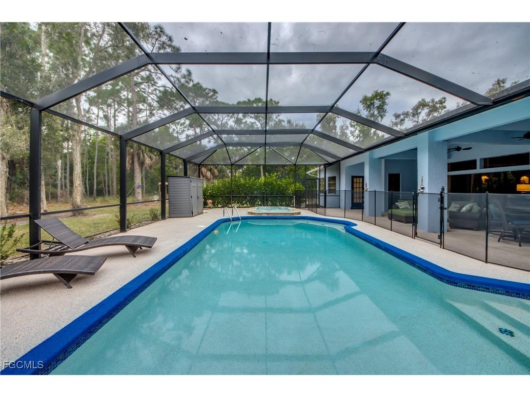 706 SW 6th Street Cape Coral FL 33991 2025022991 image33