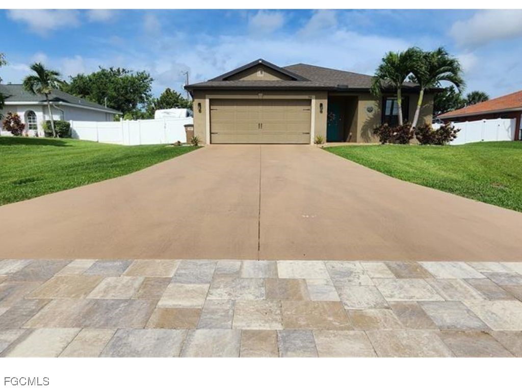 706 SW 9th Court Cape Coral FL 33991 2025015418 image1