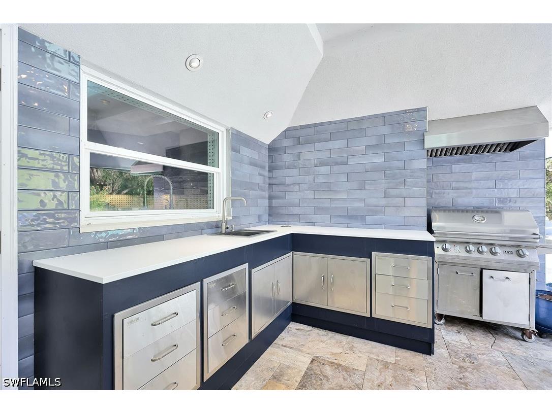 7060 Hendry Creek Drive Fort Myers FL 33908 225083333 image30