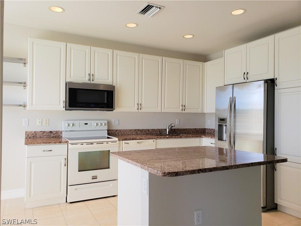 7060 San Lorenzo Court #102 Fort Myers FL 33966 224026251 image1