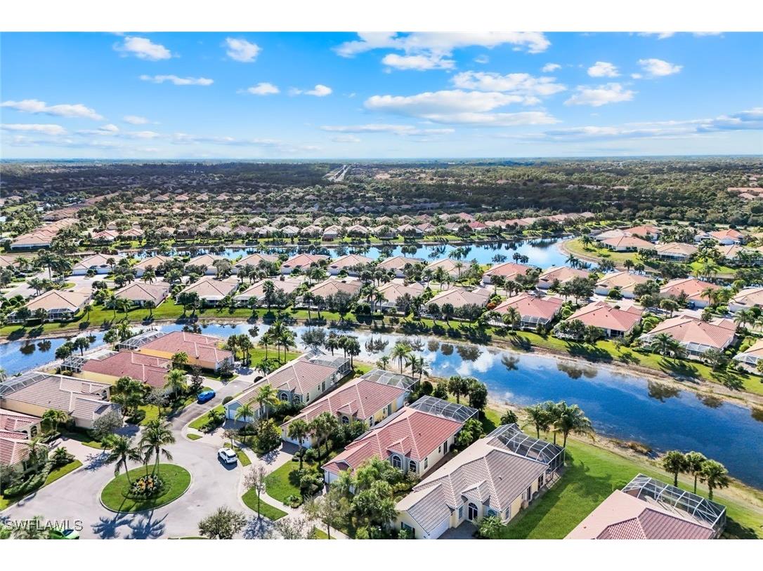 7063 Toscana Court Naples FL 34114 225081243 image2