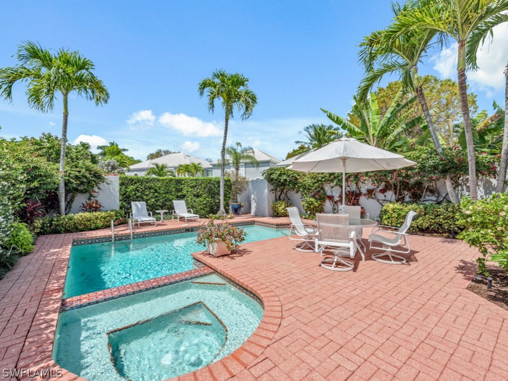 7065 Villa Lantana Way Naples FL 34108 224036250 image1