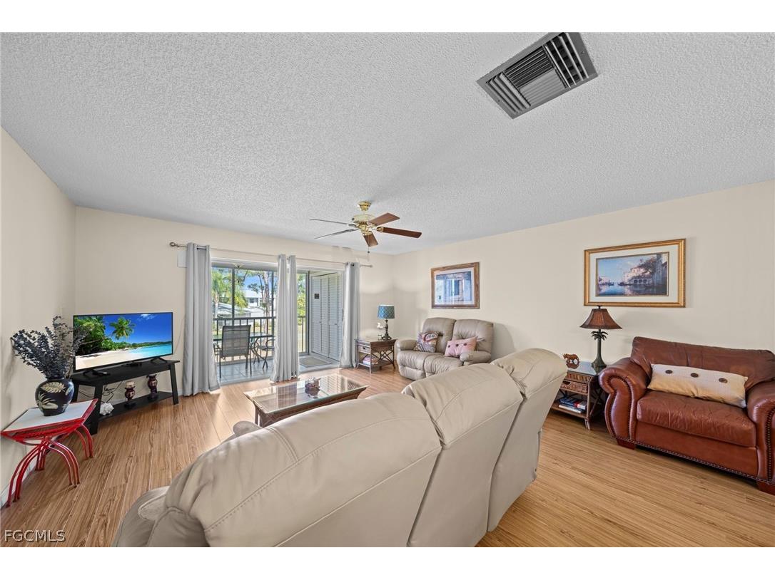 7068 Nantucket Circle #7 North Fort Myers FL 33917 2026007746 image4
