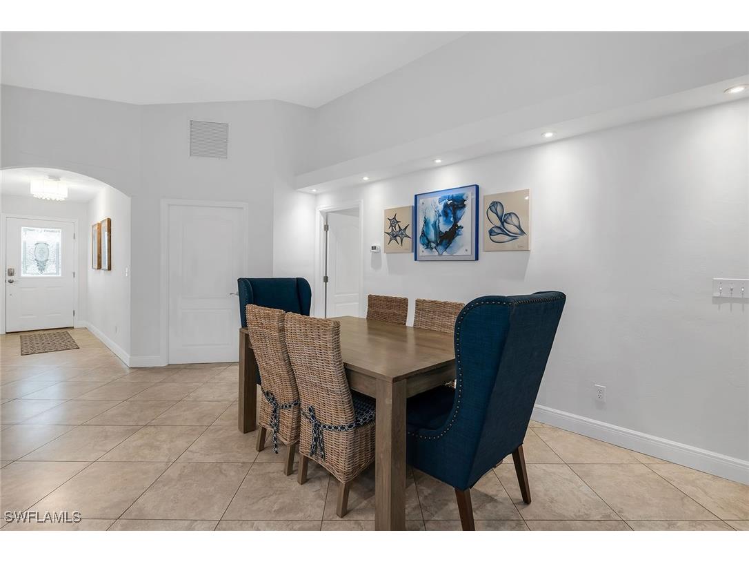 707 96th Avenue N Naples FL 34108 226004568 image10