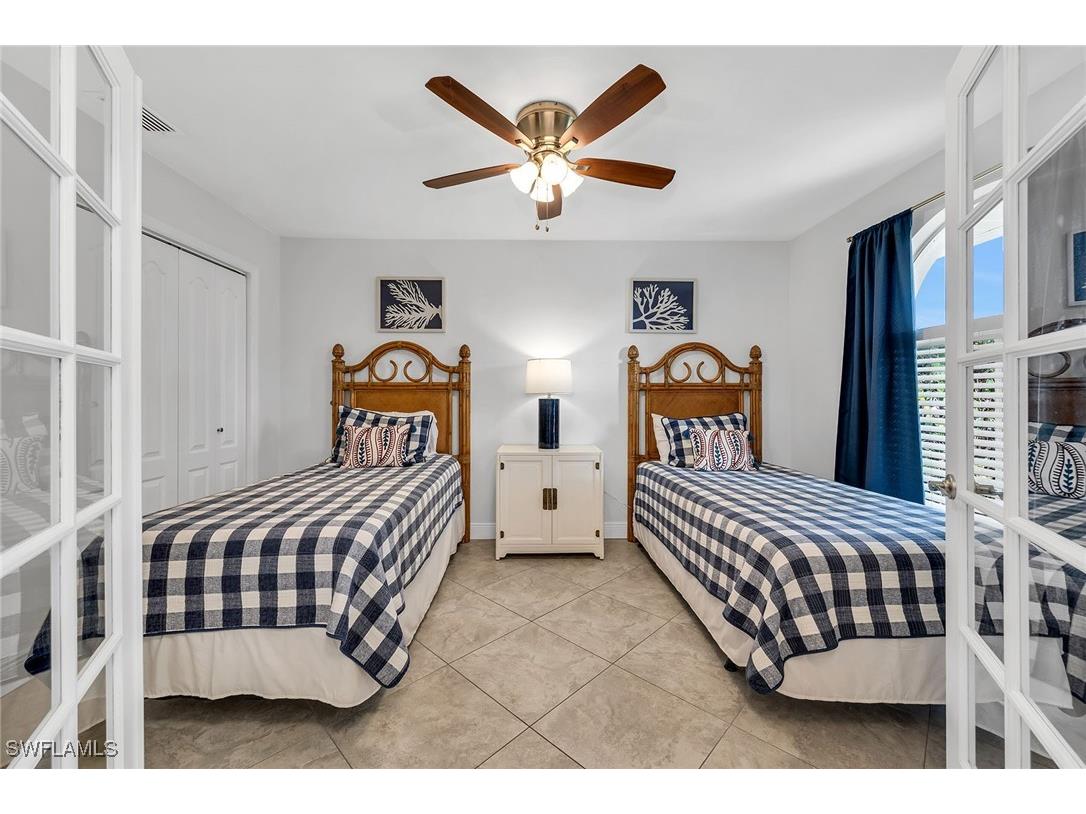 707 96th Avenue N Naples FL 34108 226004568 image18