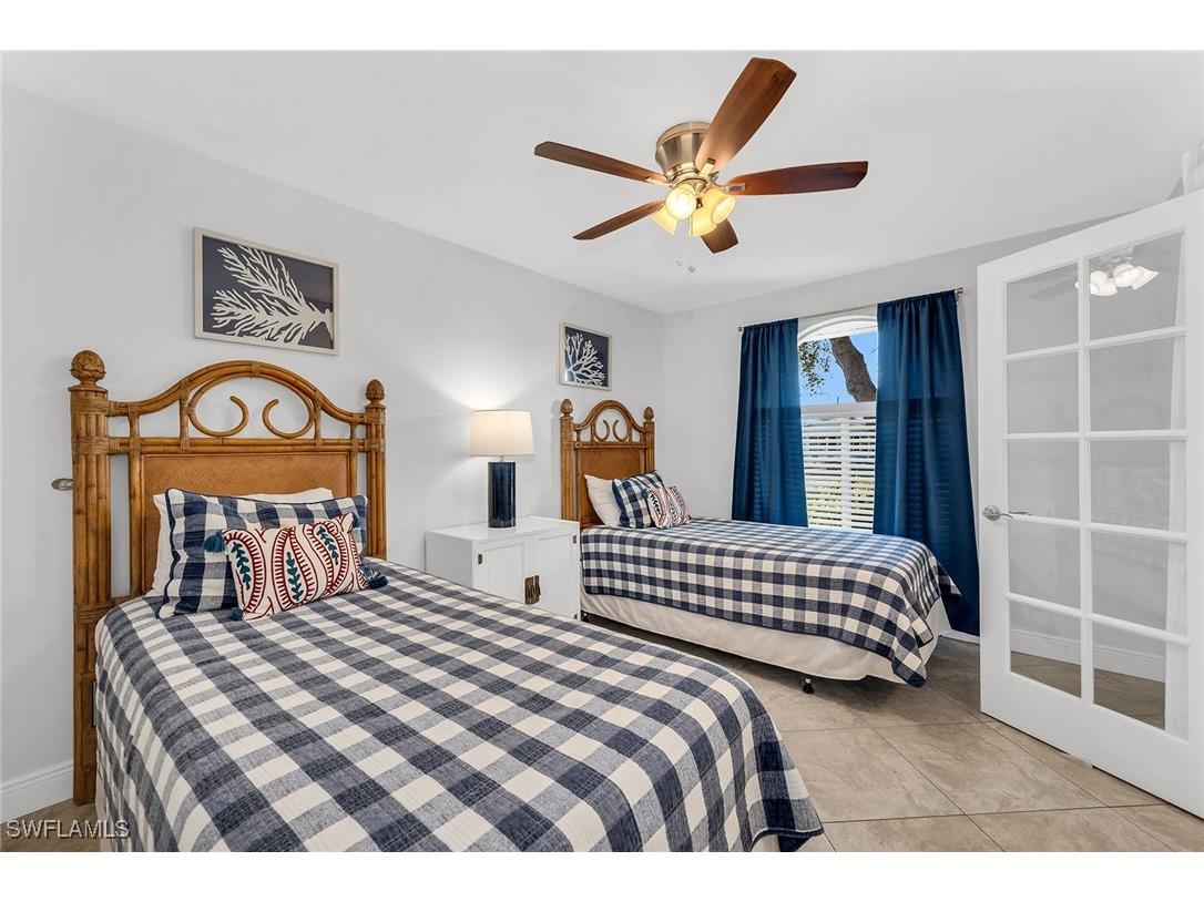 707 96th Avenue N Naples FL 34108 226004568 image19