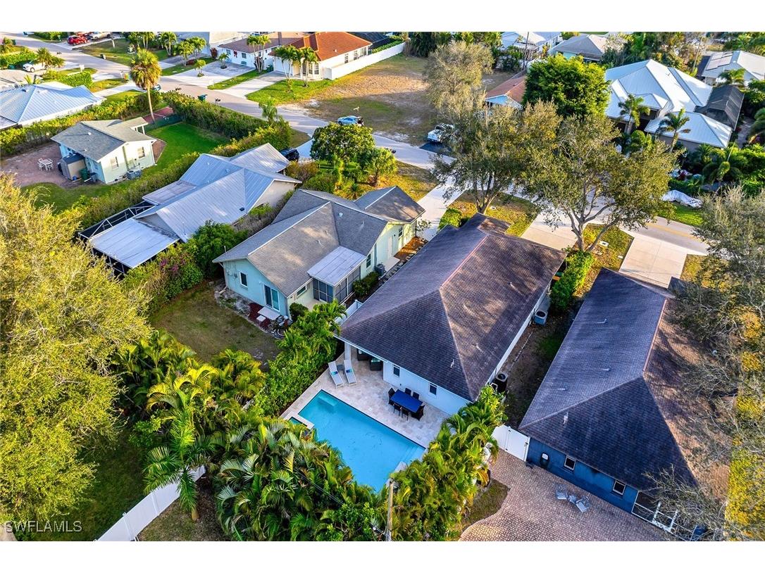 707 96th Avenue N Naples FL 34108 226004568 image31