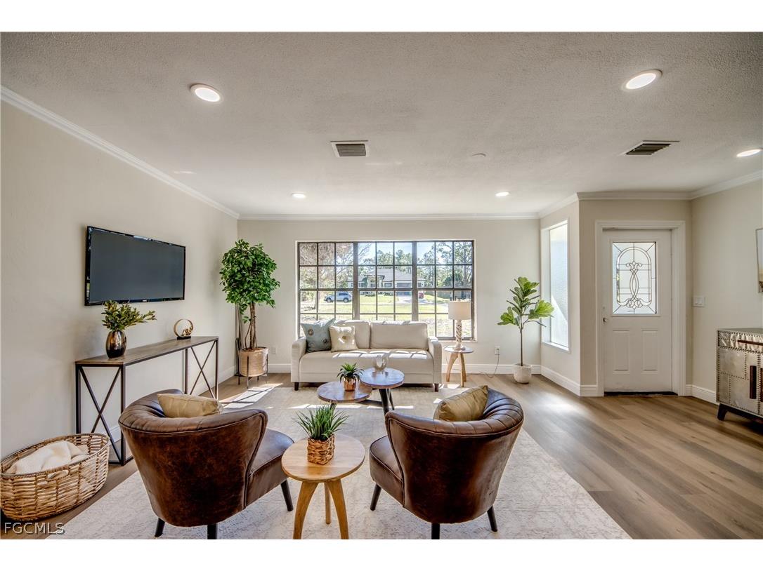 707 Cortez Avenue Lehigh Acres FL 33972 2026011177 image6