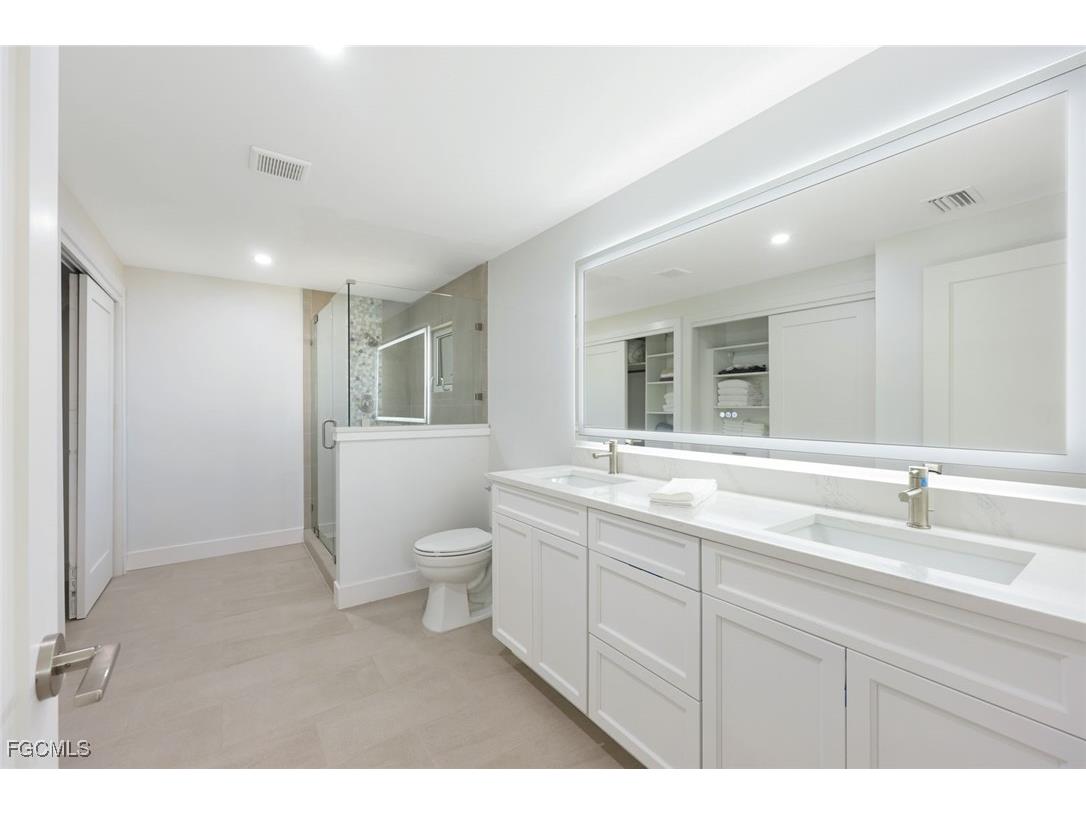 707 Durion Court Sanibel FL 33957 2025004882 image16