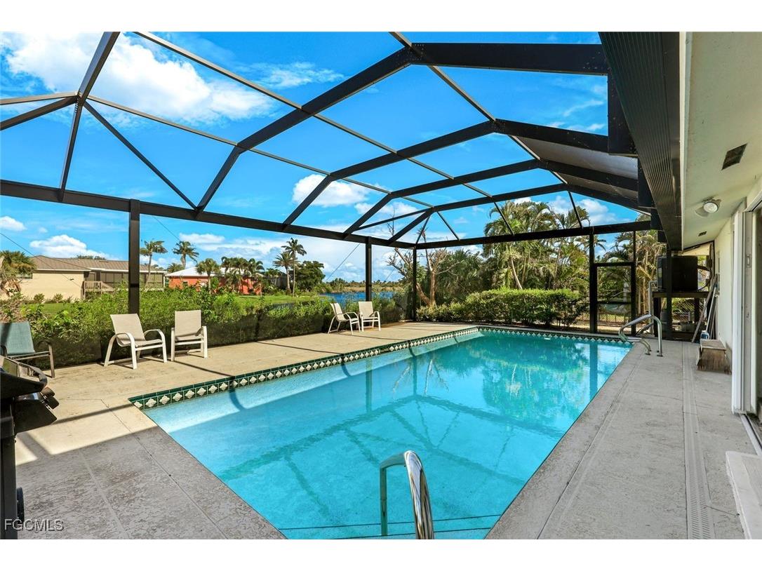 707 Durion Court Sanibel FL 33957 2025004882 image22