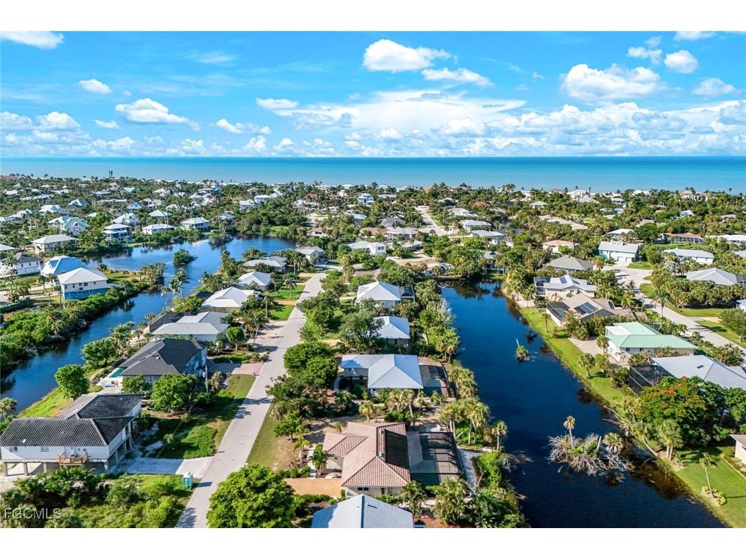 707 Durion Court Sanibel FL 33957 2025004882 image27