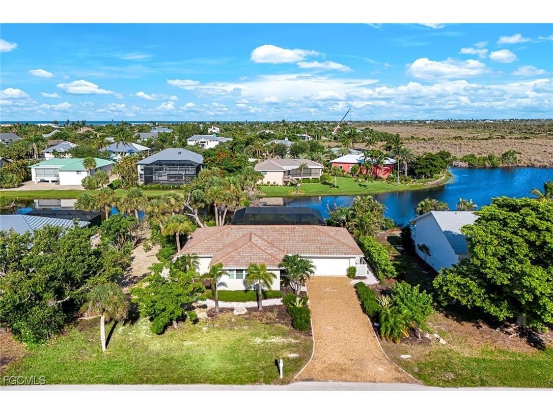 707 Durion Court Sanibel FL 33957 2025004882 image3