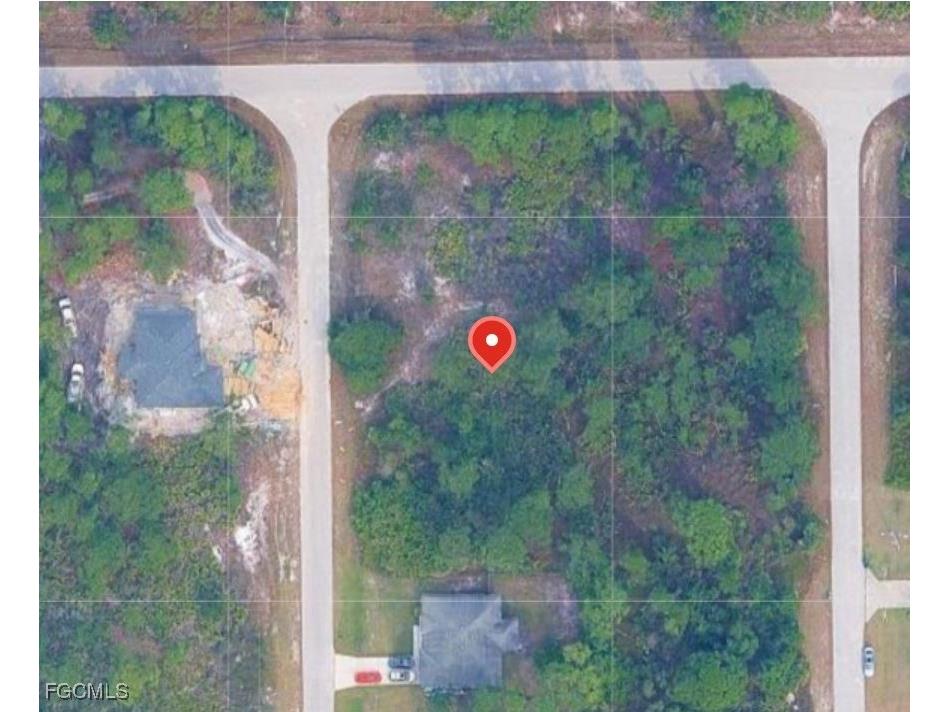 707 Glacier Avenue Lehigh Acres FL 33974 2026005282 image2