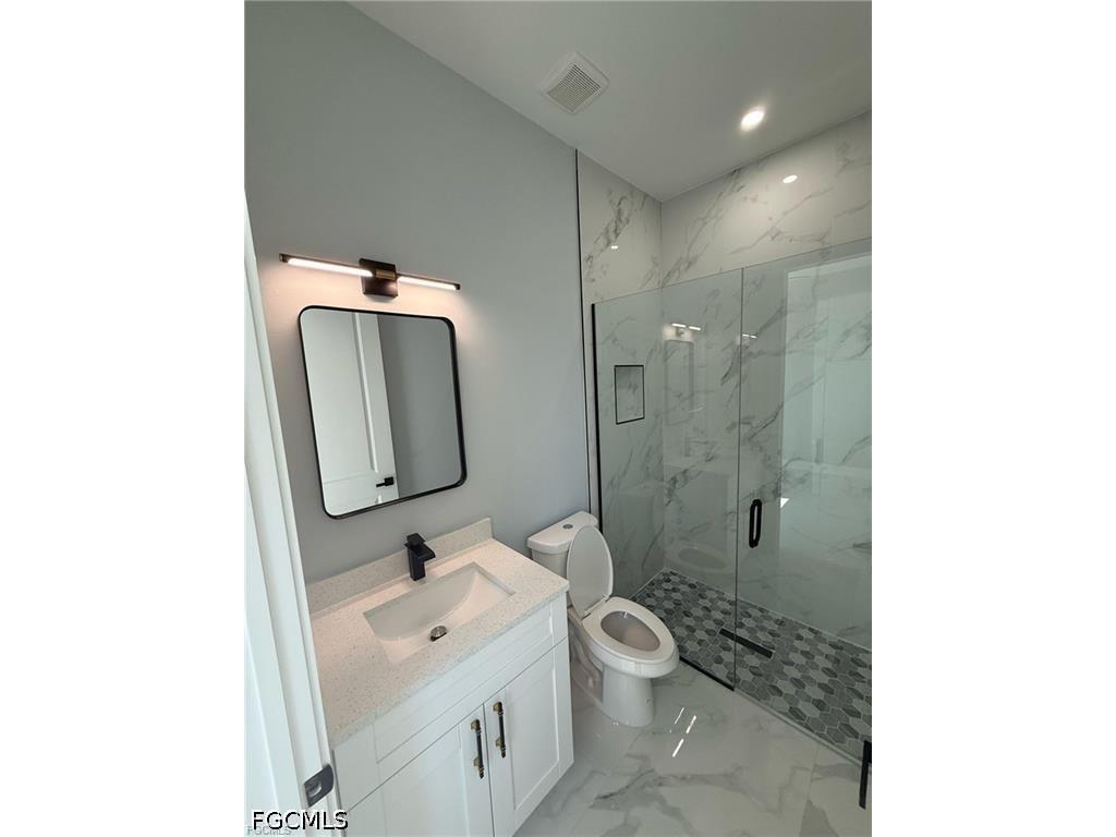 707 Ledge Street Lehigh Acres FL 33972 2026031663 image10