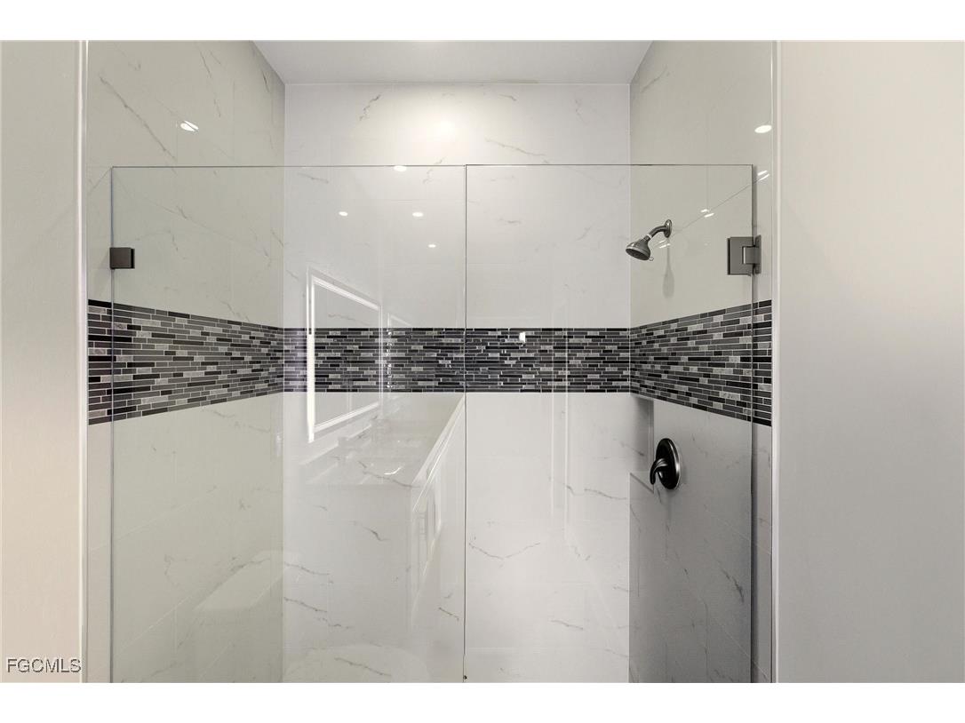 707 Mckinley Avenue Lehigh Acres FL 33972 2025017946 image41