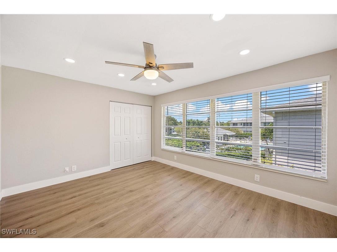 707 Neapolitan Way #707 Naples FL 34103 225063399 image12