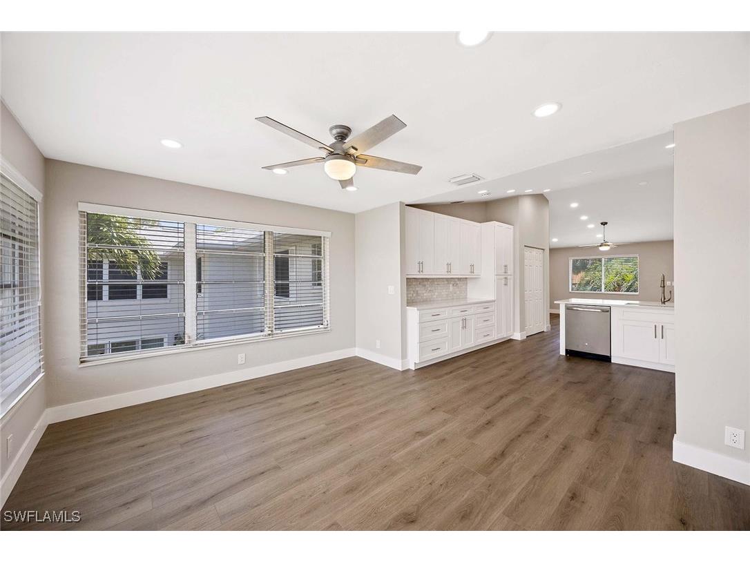 707 Neapolitan Way #707 Naples FL 34103 225063399 image13