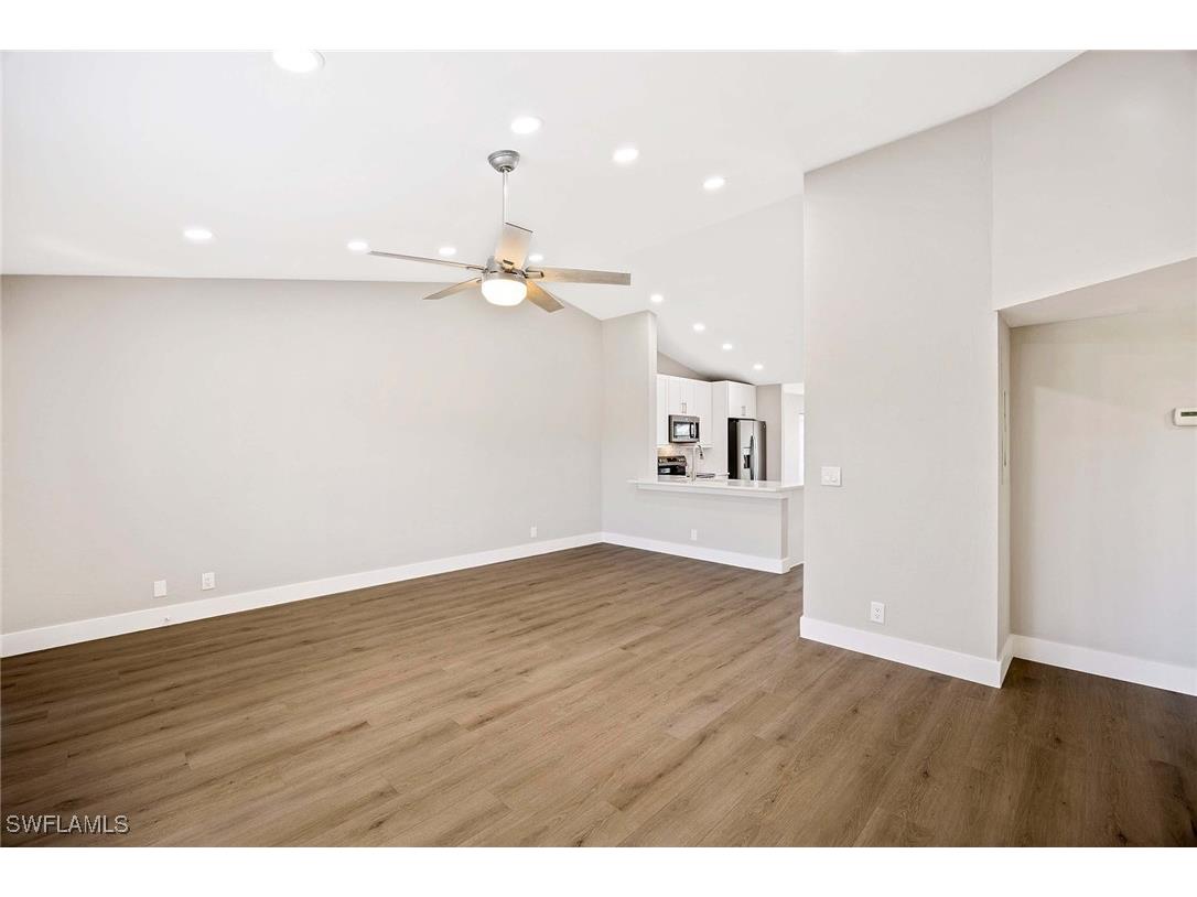 707 Neapolitan Way #707 Naples FL 34103 225063399 image4