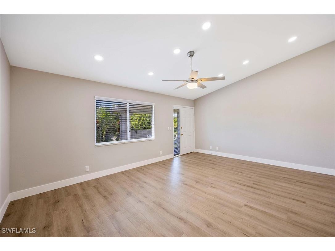 707 Neapolitan Way #707 Naples FL 34103 225063399 image8