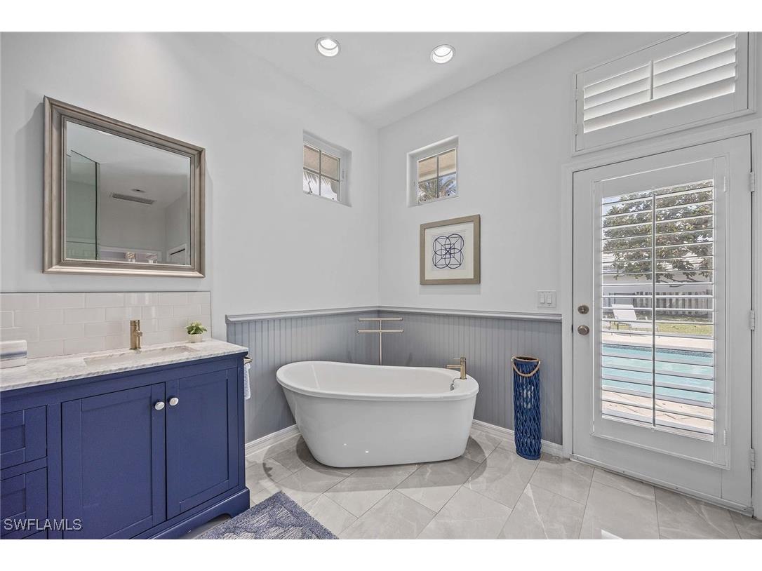 707 Port Side Drive Naples FL 34103 225064911 image19