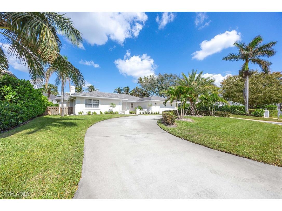 707 Port Side Drive Naples FL 34103 225064911 image2