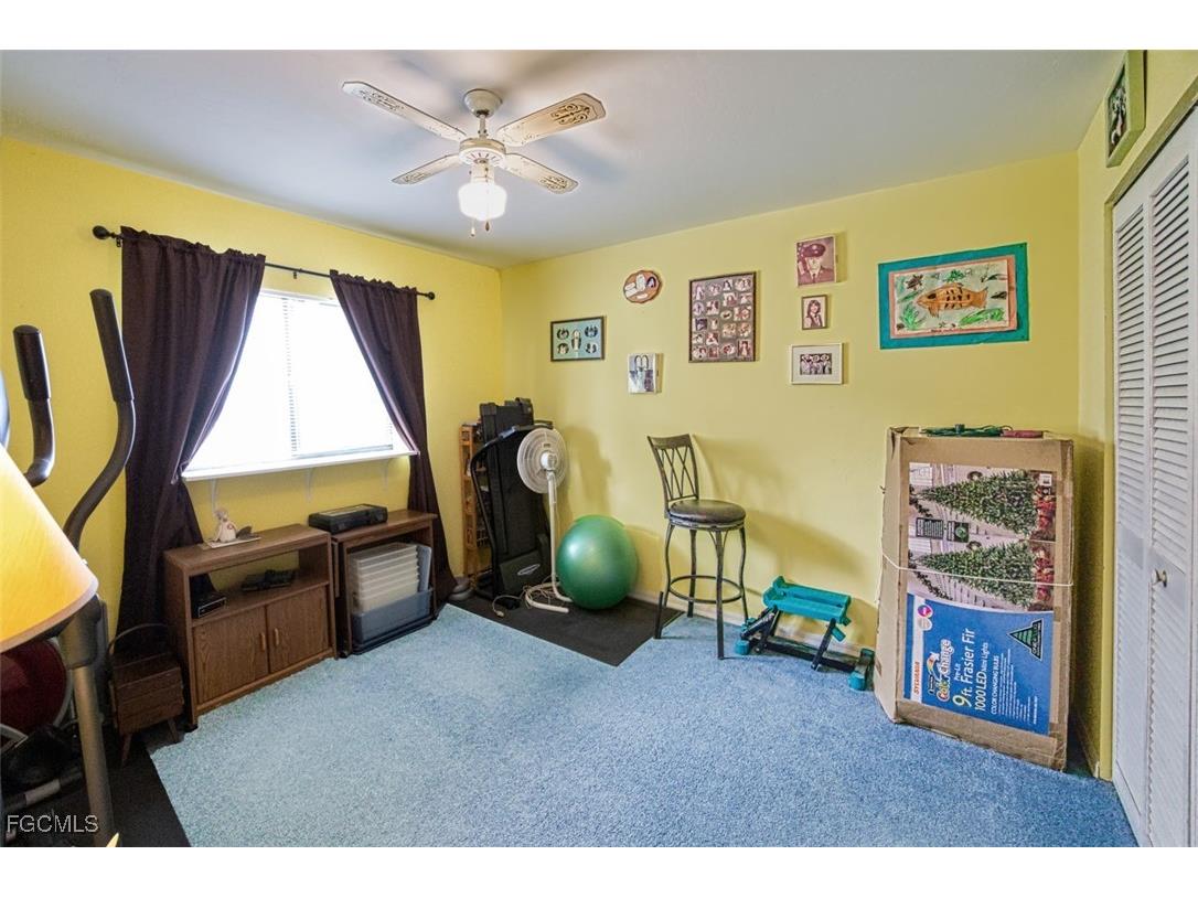 707 SE 9th Place Cape Coral FL 33990 2025010707 image21