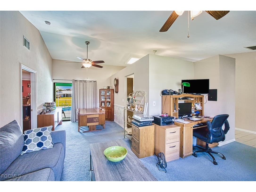 707 SE 9th Place Cape Coral FL 33990 2025010707 image7