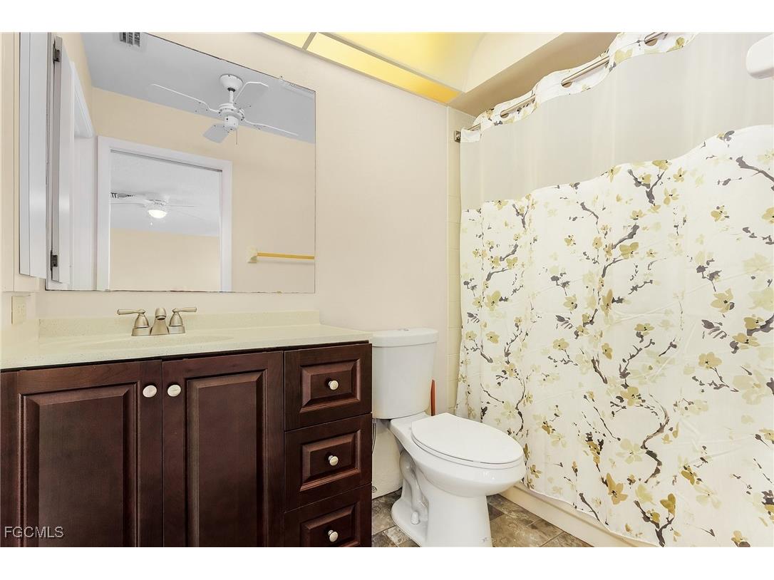 707 SW 3rd Court #103 Cape Coral FL 33991 2025013578 image16